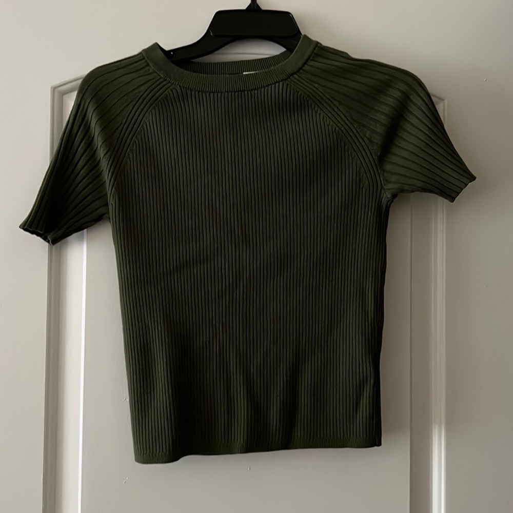H&M size medium army green top